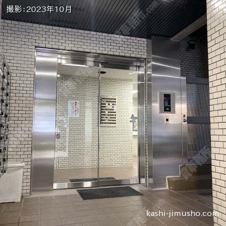 建物入口