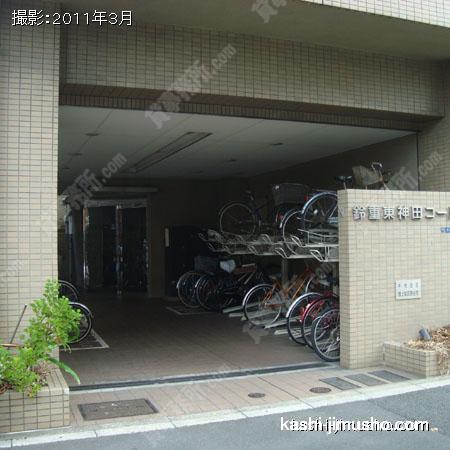  ビル入口