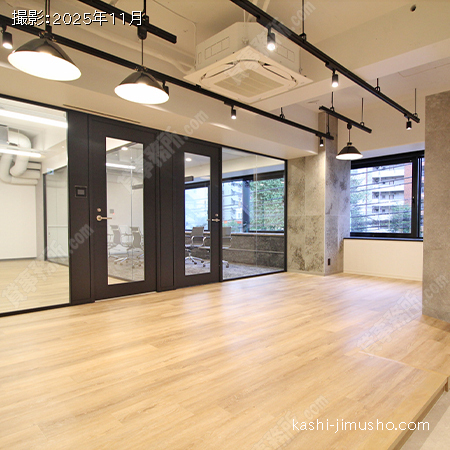 貸室内(2階) 貸室内(2階)