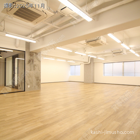 貸室内(2階) 貸室内(2階)