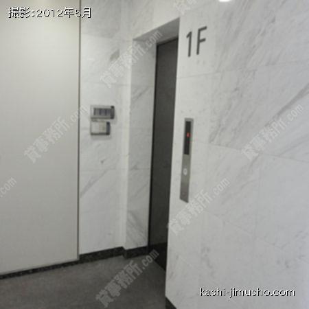 エレベーター