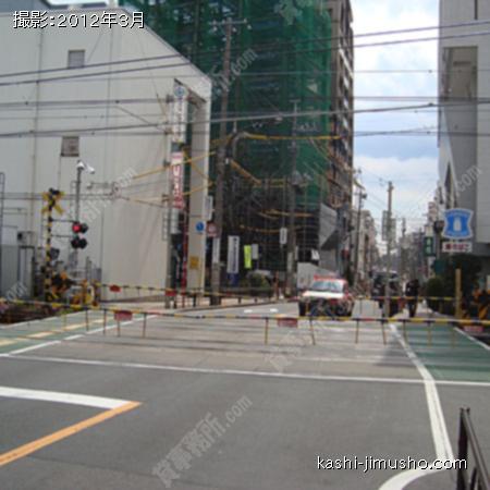 前面道路 