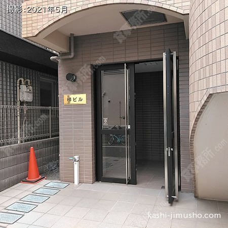 ビル入口