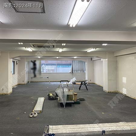 貸室内(2階・原状回復前)