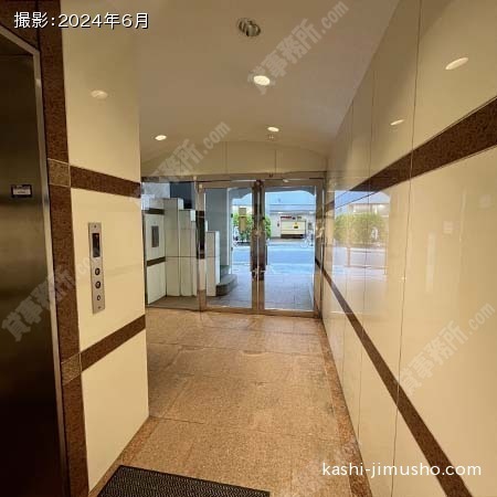 エントランス エントランス