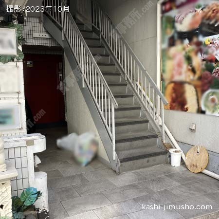 ビル入口