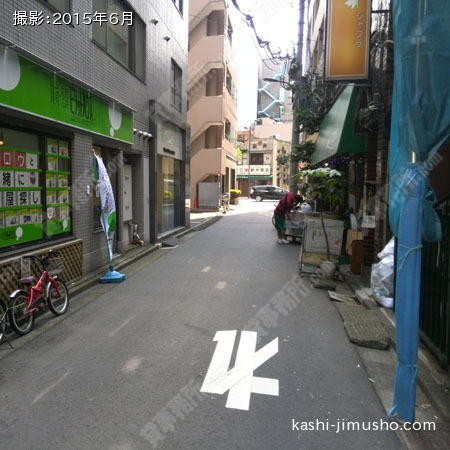 入口前面 入口前面