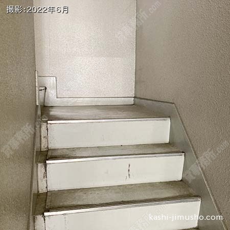 共用階段 共用階段