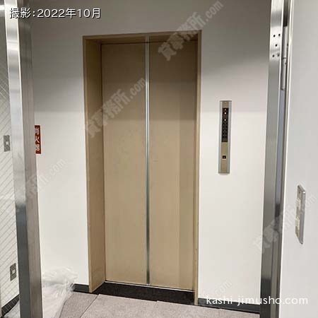 貸室階エレベーターホール 貸室階エレベーターホール