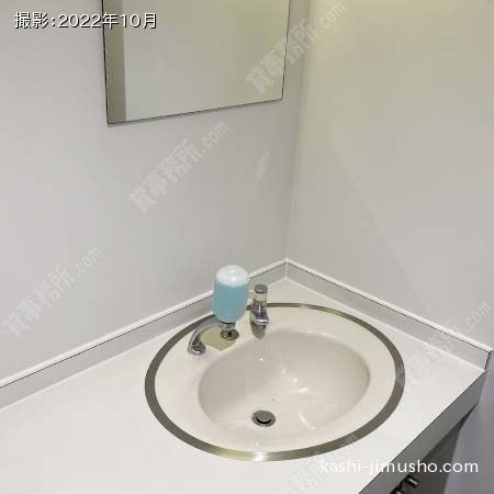 女性トイレ 女性トイレ