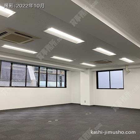 貸室内(4階) 貸室内(4階)