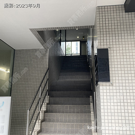 共用階段