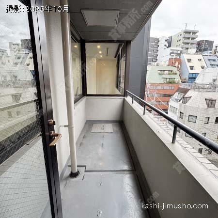 バルコニー バルコニー