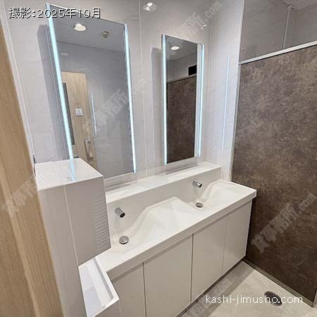 女性トイレ 女性トイレ