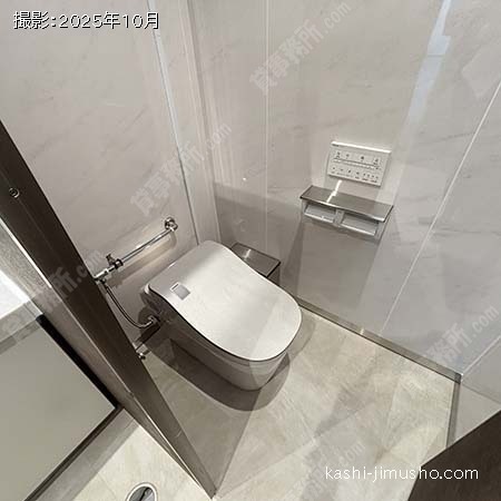 女性トイレ 女性トイレ