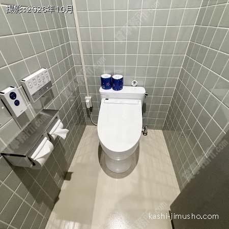 男性トイレ 男性トイレ