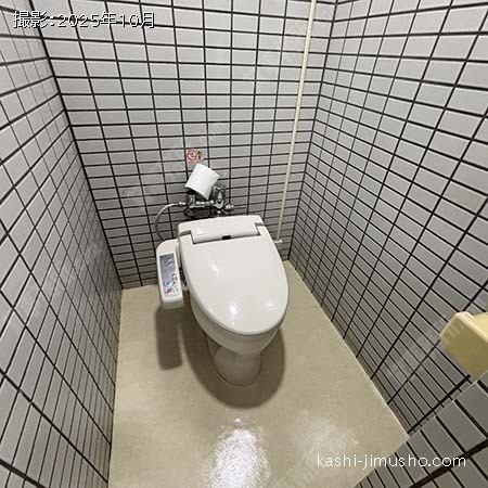 男性トイレ
