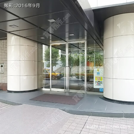 ビル入口
