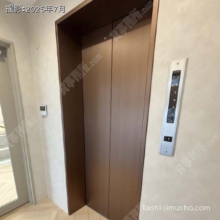 貸室階エレベーター