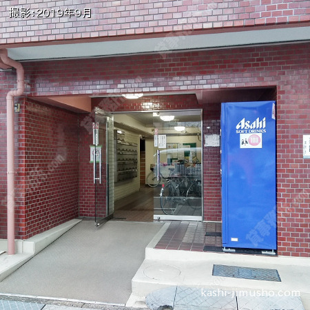 建物入口