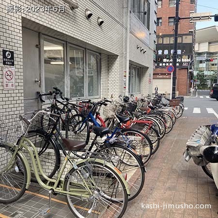 駐輪場