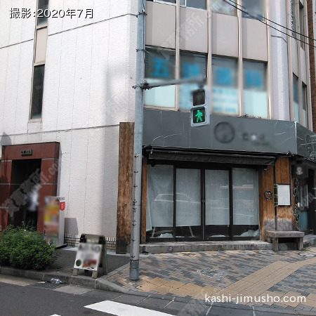 ビル前面