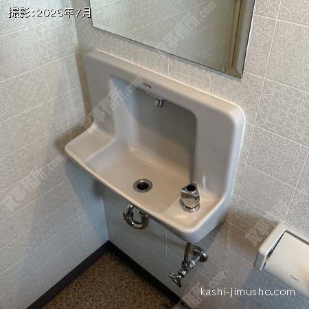 男性トイレ
