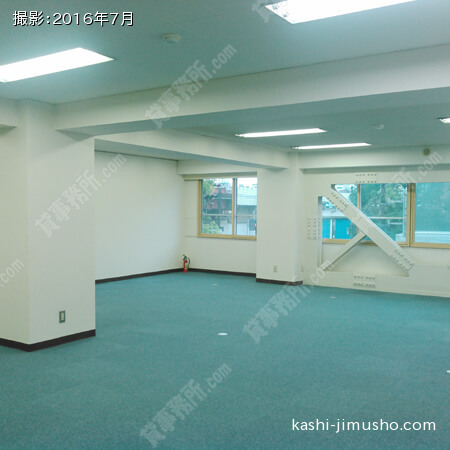 2階貸室内①