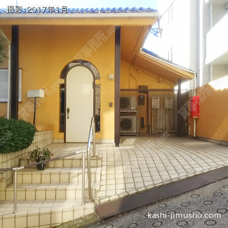 建物正面