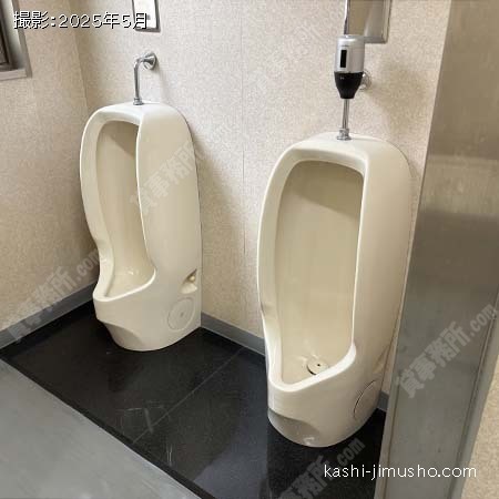 男性トイレ
