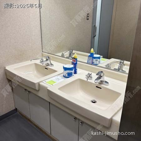 男性トイレ