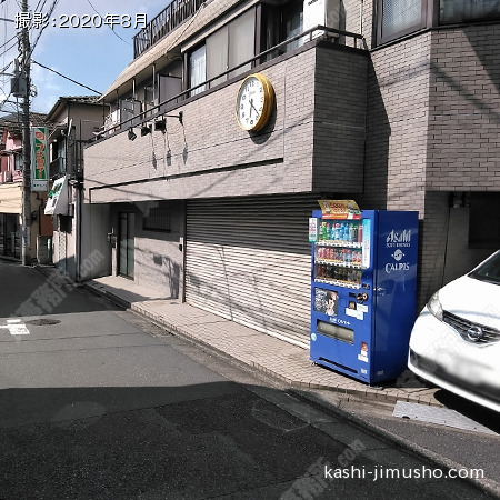 ビル前面