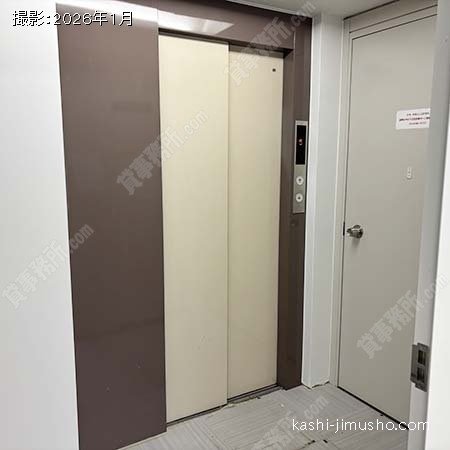 貸室階エレベーター