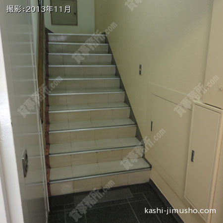 共用階段