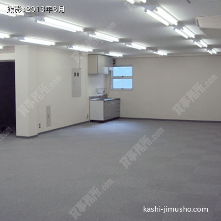  室内２