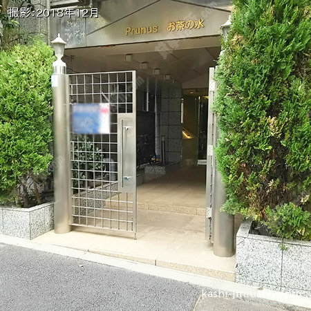 建物入口