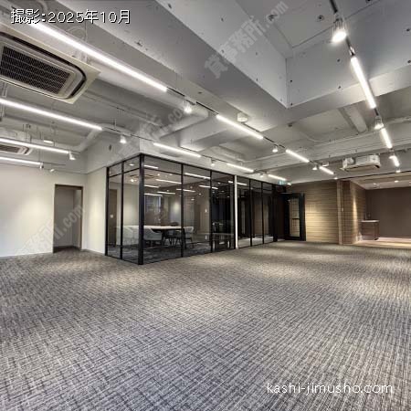 貸室内(5階) 貸室内(5階)