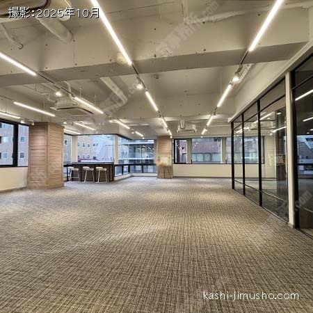 貸室内(5階) 貸室内(5階)