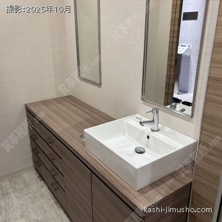 女性トイレ 女性トイレ