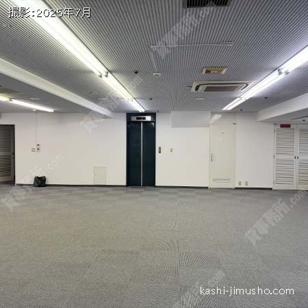 貸室内(11階)