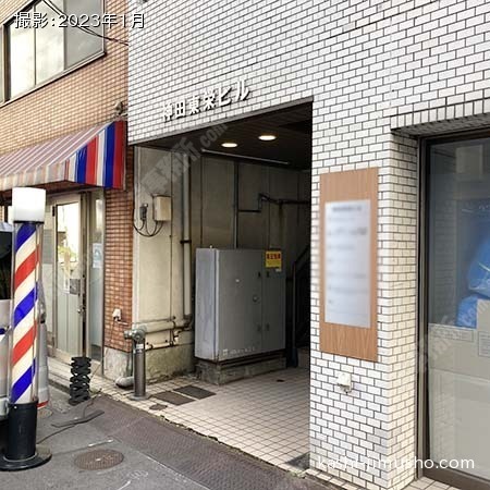ビル入口