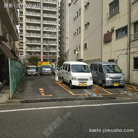 周辺環境:コインパーキング 周辺環境:コインパーキング