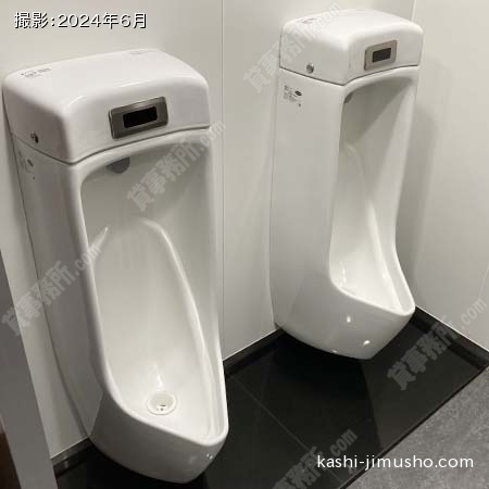 男性トイレ
