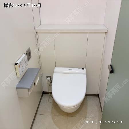 男性トイレ