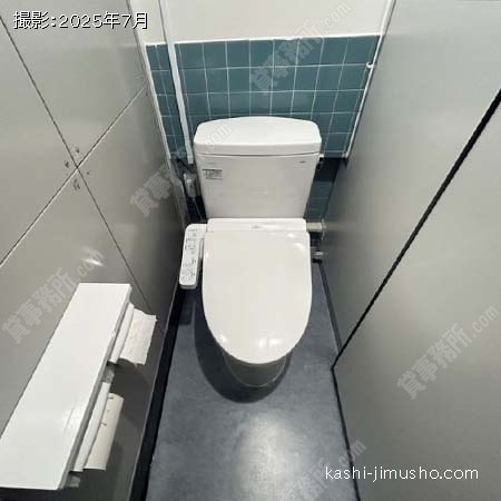 男性トイレ