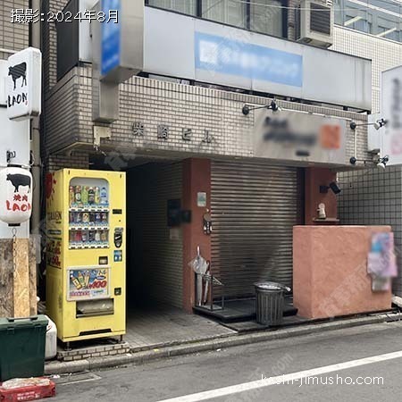ビル前面