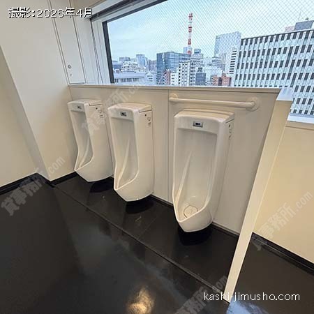 男性トイレ 男性トイレ