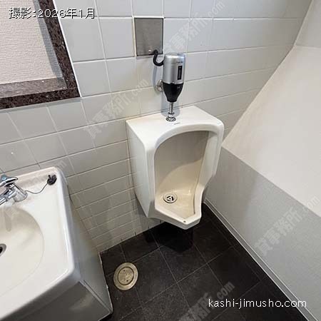 男性トイレ 男性トイレ