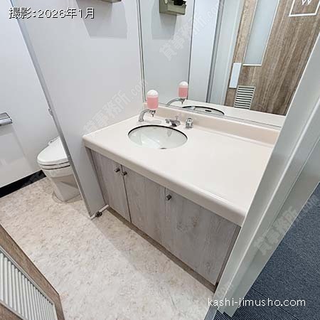 女性トイレ 女性トイレ