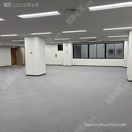 貸室内(8階61.27坪）